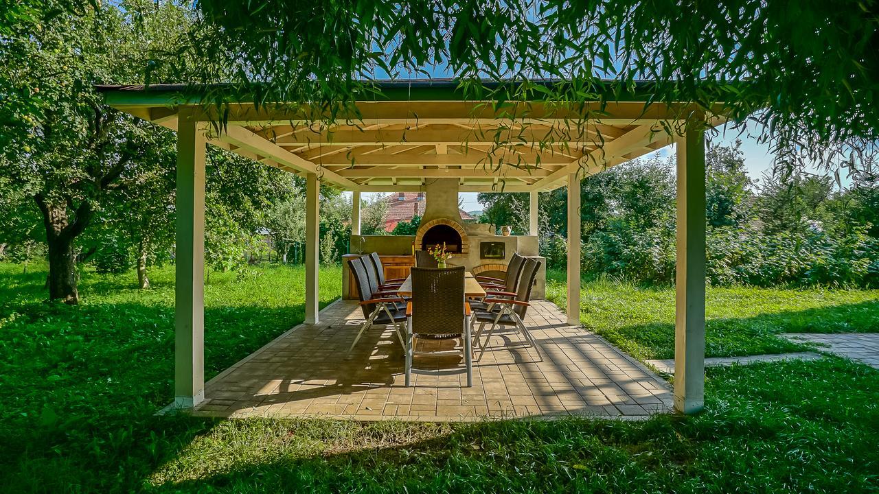Vila Luna Comarnic Extérieur photo
